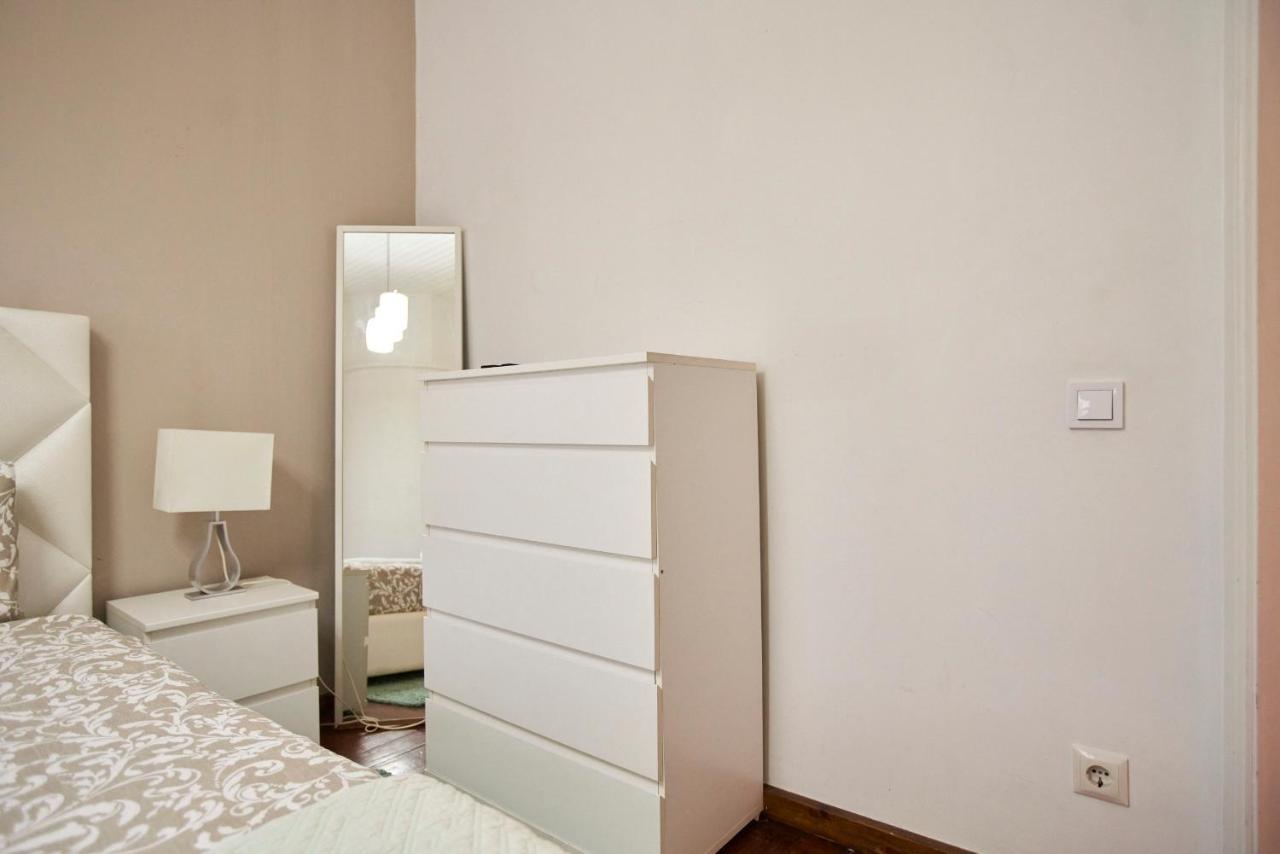 Mercadores Apartment By Jc Porto Bagian luar foto