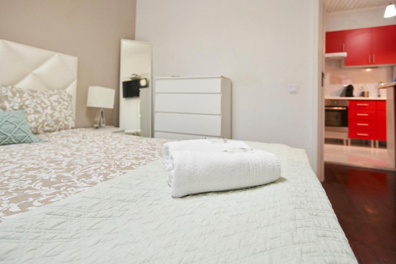 Mercadores Apartment By Jc Porto Bagian luar foto